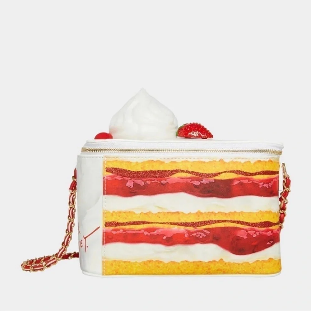 🍰 🍓 NWT Betsey Johnson Kitsch Shortcake Crossbody Bag. Limited Edt. BJ32…